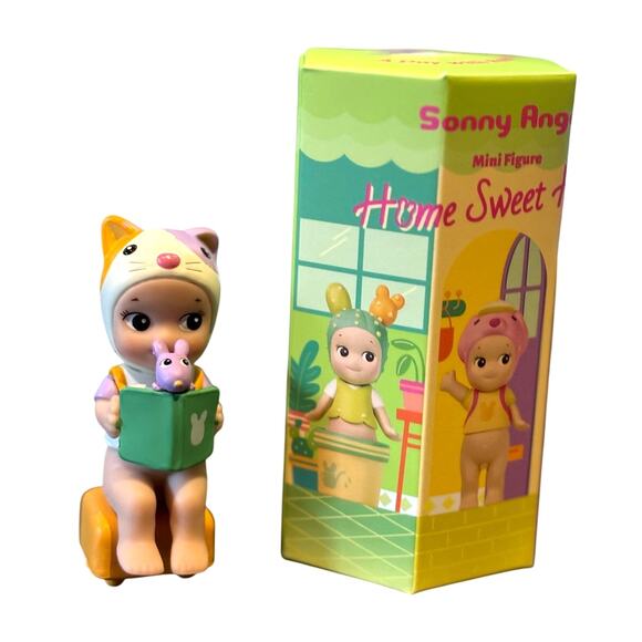 New Sonny Angel "Cozy Reading", From 2023 Home Sweet Home Series Figure NIB - Picture 1 of 6